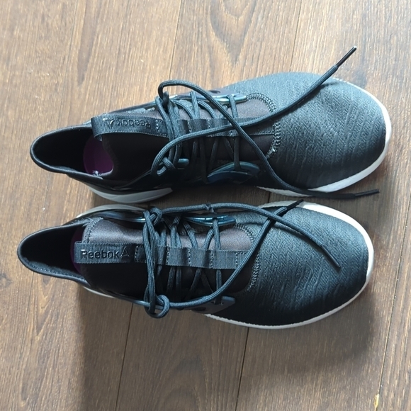 HP. Reebok Hayasu LimitedBlack/Oil Slick-White-Volt (W) - Picture 5 of 14